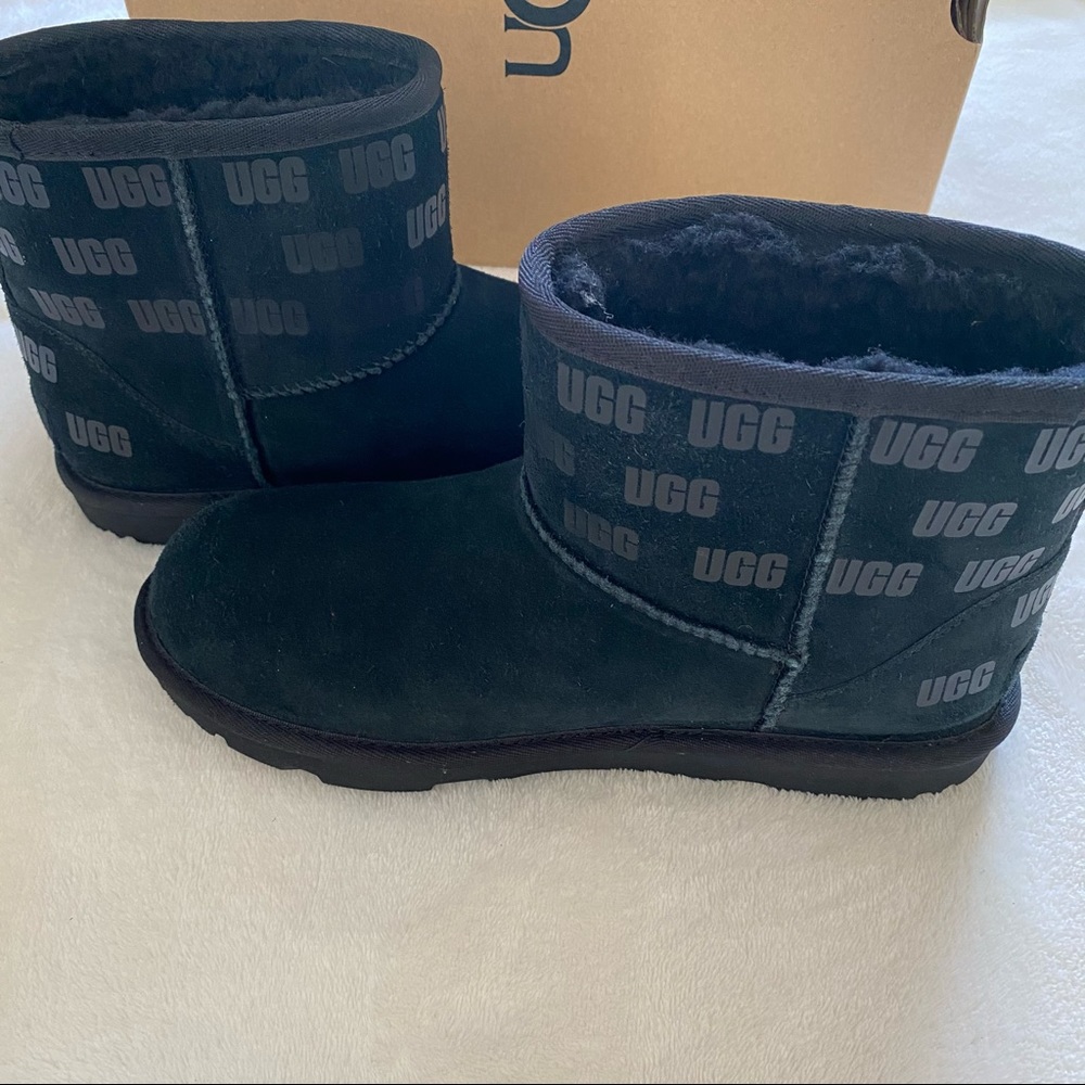 UGG CLASSIC MINI II UGG PRINT